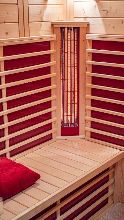 Le Colibri Spa Jacuzzi Durbuy Eksteriør bilde